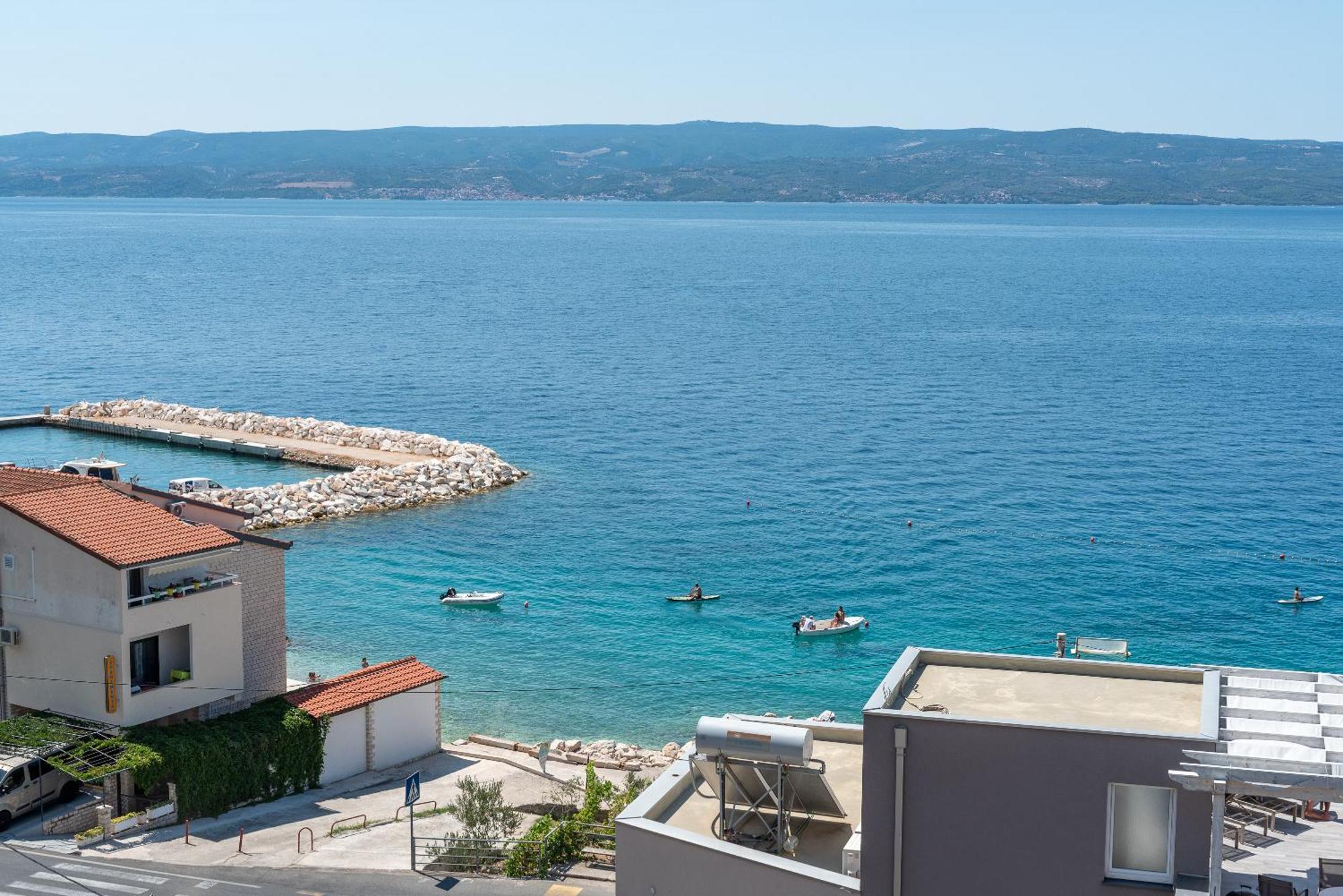 Sea View Apartment Karmen Jesenice  Bagian luar foto