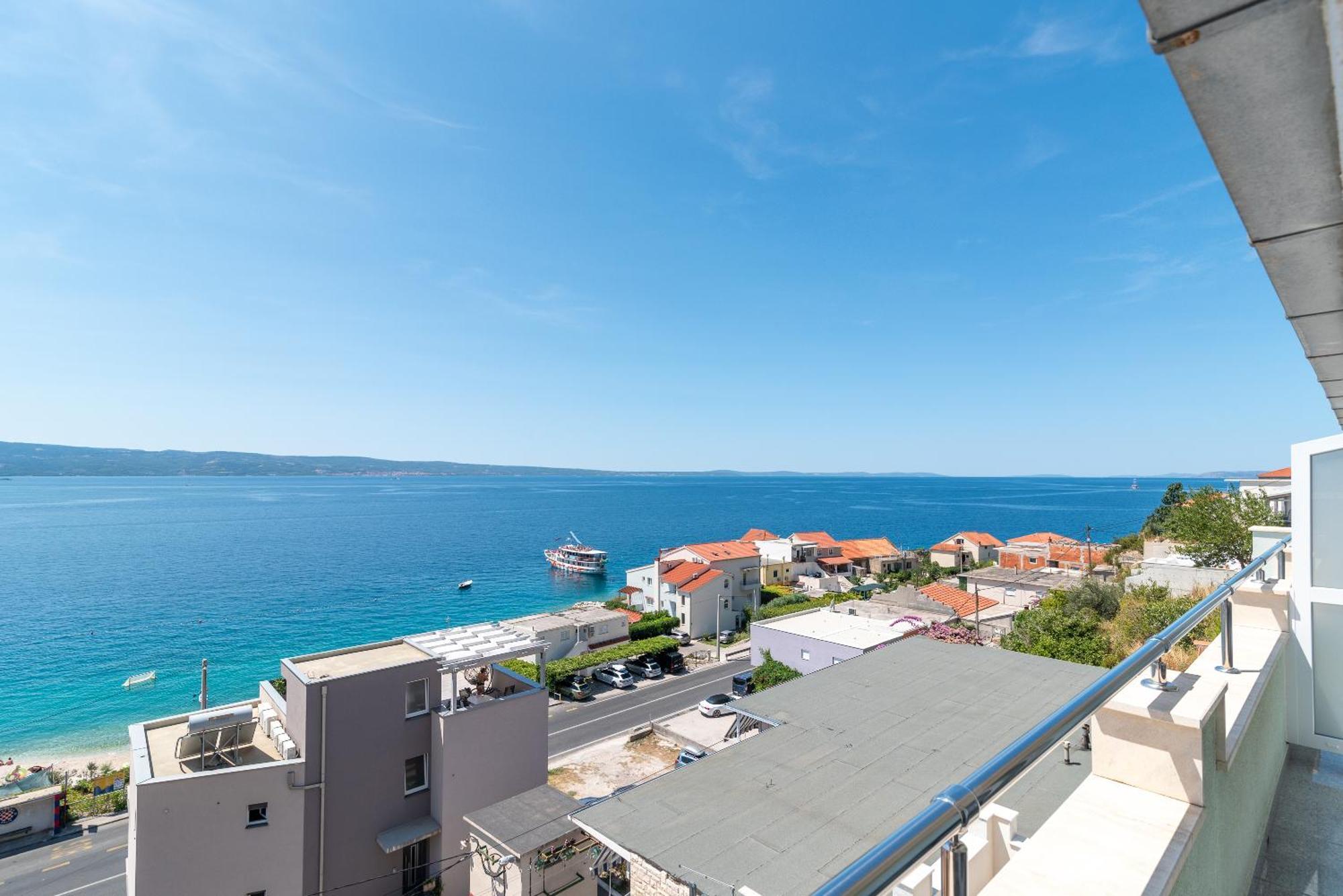 Sea View Apartment Karmen Jesenice  Bagian luar foto